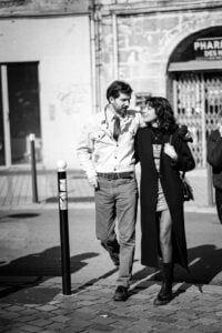 Photographie de rue à Bordeaux d’un couple - Oeildalex