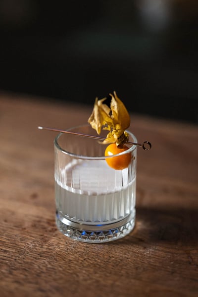bar