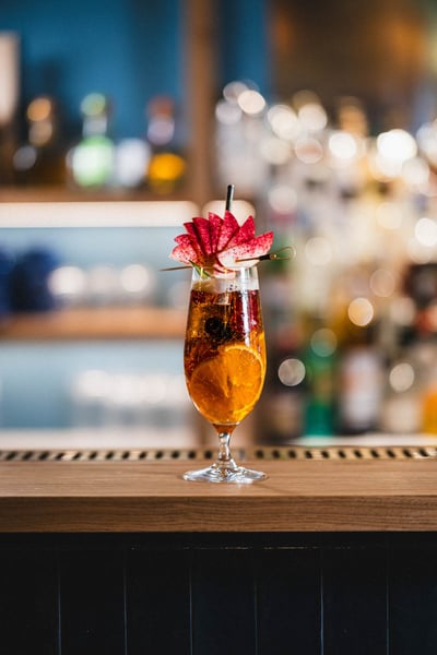bar