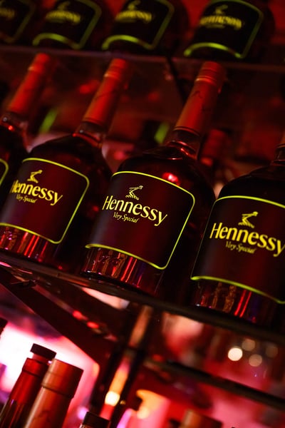 Hennessy special event bouteille alcool cognac oeildalex