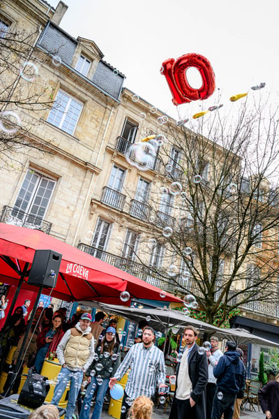 Lacueva anniversaire terrasse oeildalex